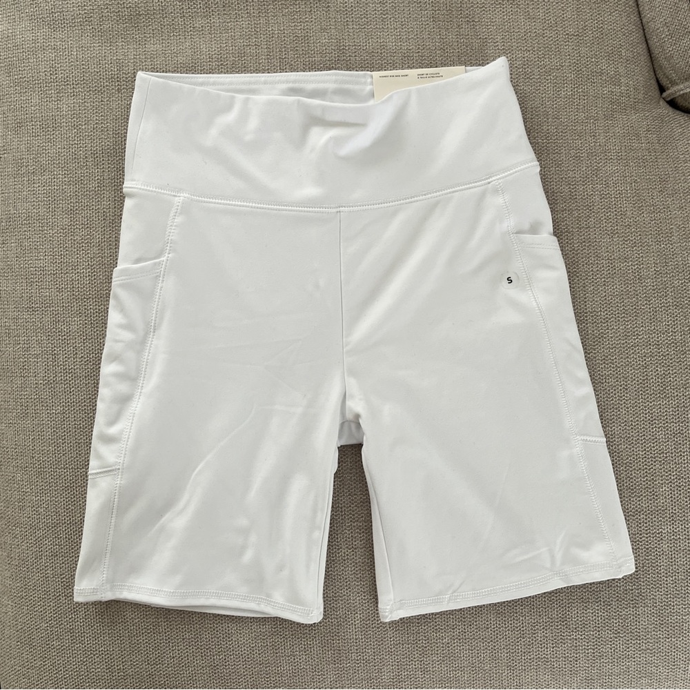BNWT Aerie high waited biker shorts